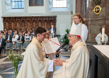 Priesterweihe Jesuitenkirche Innsbruck 2025 09 06 C Sigl 1076