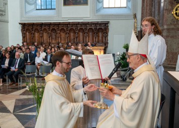 Priesterweihe Jesuitenkirche Innsbruck 2025 09 06 C Sigl 1097