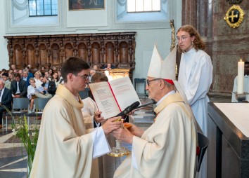 Priesterweihe Jesuitenkirche Innsbruck 2025 09 06 C Sigl 1110