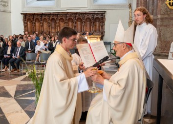 Priesterweihe Jesuitenkirche Innsbruck 2025 09 06 C Sigl 1113
