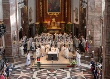 Priesterweihe Jesuitenkirche Innsbruck 2025 09 06 C Sigl 1214