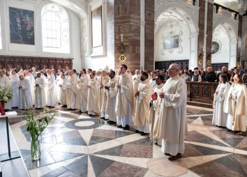Priesterweihe Jesuitenkirche Innsbruck 2025 09 06 C Sigl 1353