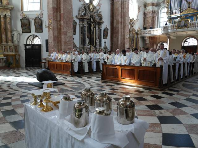 Über die Chrisammesse