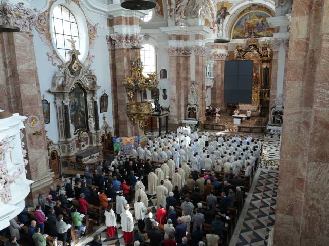 Über die Chrisammesse