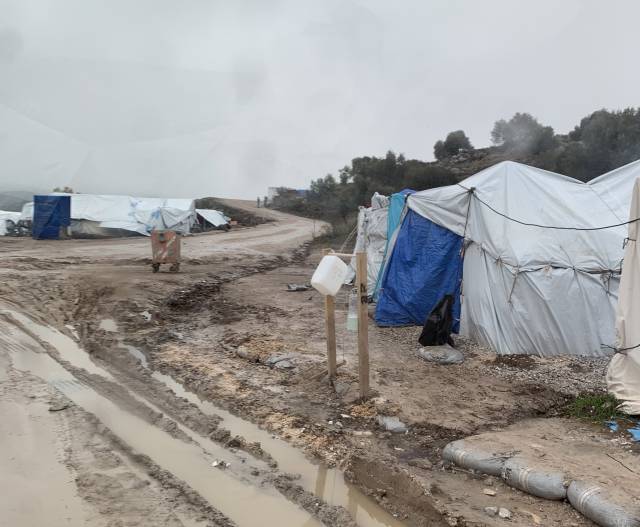 Was ist los auf Lesbos? Wie kann man helfen?