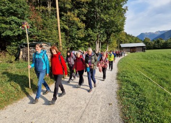 T01 Zweiländerpilgern VII Helene Daxecker Okon