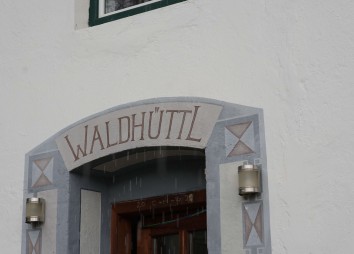 2022 04 02 Waldhüttl Cincelli 2