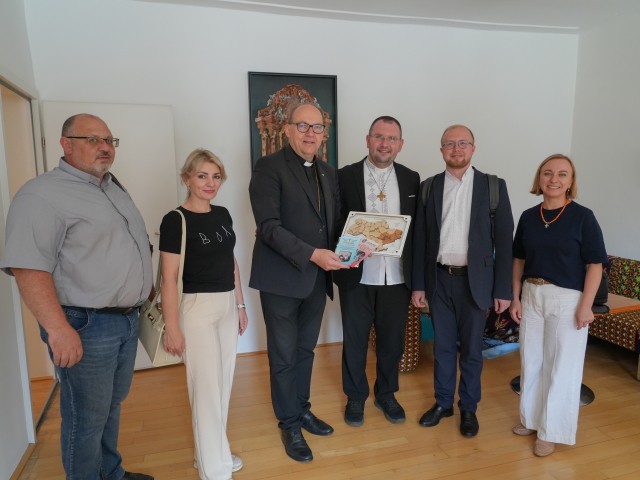 Interview mit Bischof Maksym Ryabukha, SDB