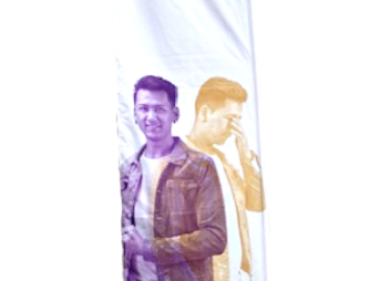 Flag mit Bodenplatte