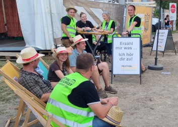 ich höre dir zu