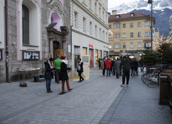 Mitten unter den Menschen