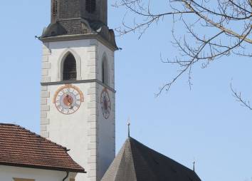 800px Pfarrkirche Stams2