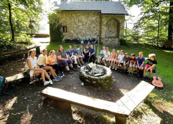 Andacht und Grillen auf der Rottenburg 2022