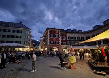 Summer Spirit In Der Stadt