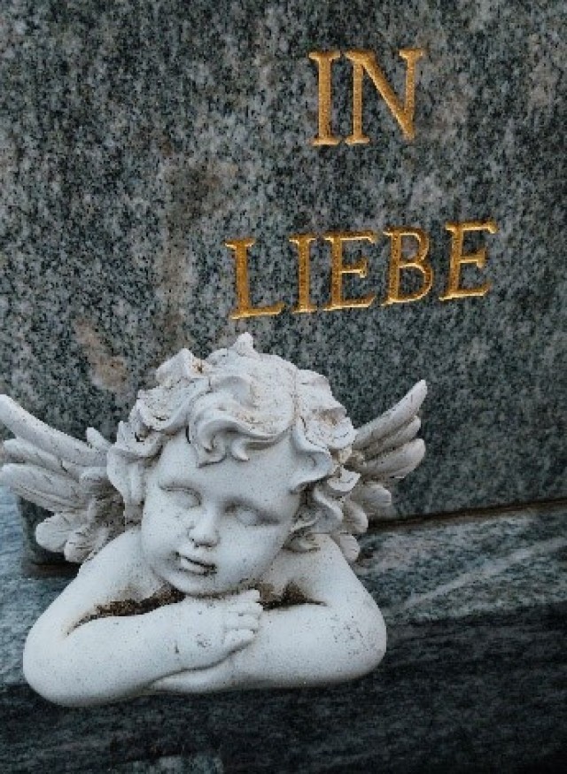 Tod, Trauer und Hoffnung im Bezug auf Allerheiligen und Allerseelen