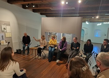 Biografieworkshop_Hauptausstellung im Zeughaus, Foto:Tuğba Şababoğlu