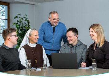 Gemeinsam (Team, Zusammenarbeit) (1)