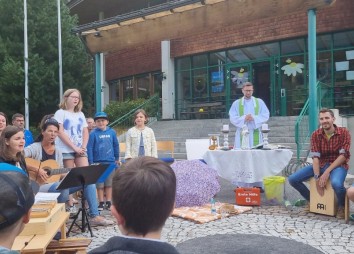 Gottesdienst 9