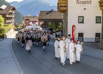 P1045994 Verbessert RR